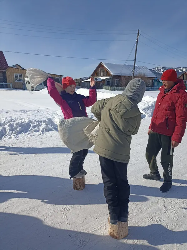 Дети на празднике