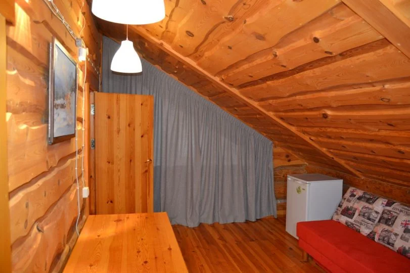 Лестница на второй этаж